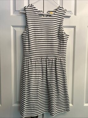 Women’s Sleeveless Black & White Striped Cotton Dress